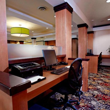 Marriott Fairfield Sudbury Hotel Bagian luar foto