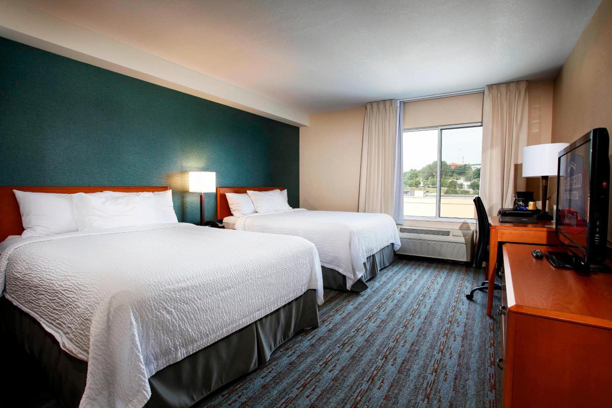 Marriott Fairfield Sudbury Hotel Bagian luar foto